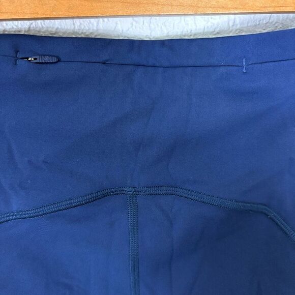 Lululemon Blue High Waisted Reflection Dot Tight Leggings with Side Pockets - Picture 8 of 11